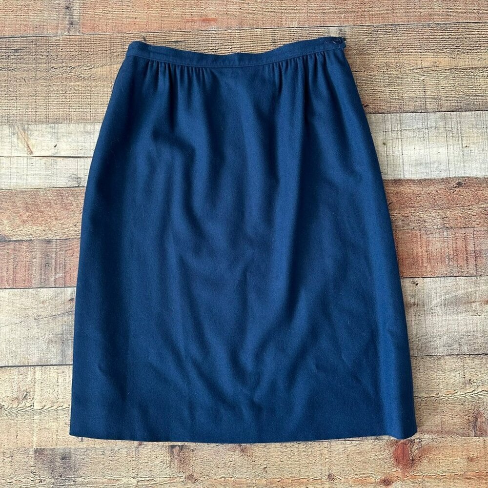 Pendleton Womens Navy Blue Wool Skirt Size 14 Made In USA Vintage Mid-Length